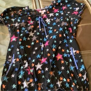 Koi scrub top size L